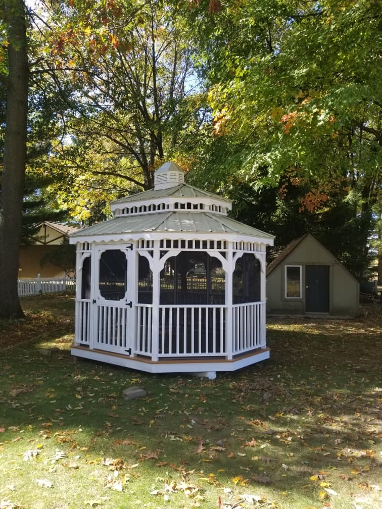 Amish-built gazebo close-up