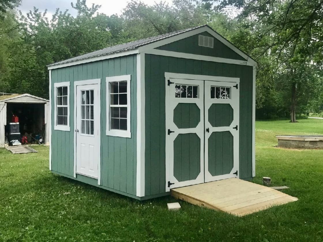 Customer Klassic garden shed in Southern Michigan